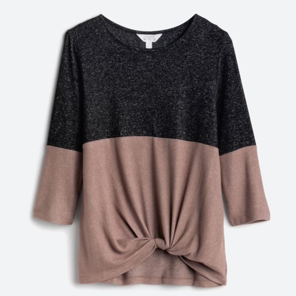 Market & Spruce Knit Top - Picture 1 of 9